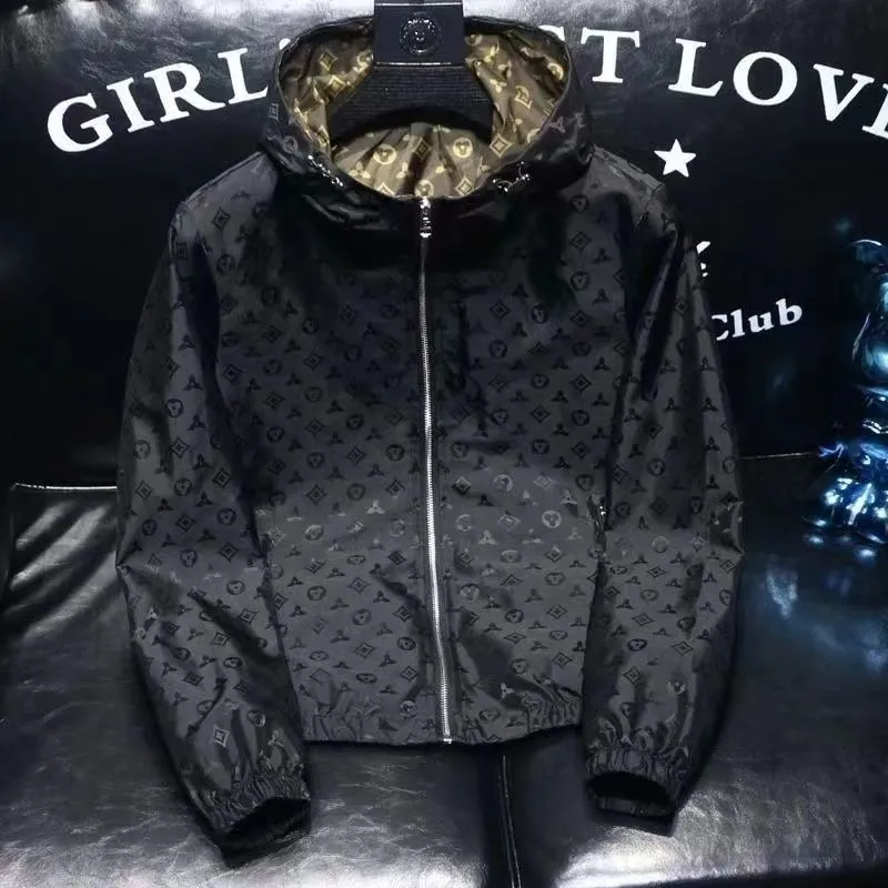 Designer L--V Mens Jacket Spring Autumn Coat Fashion Hooded Jackets Sports Windbreaker Casual Zipper Coats Man Outerwear