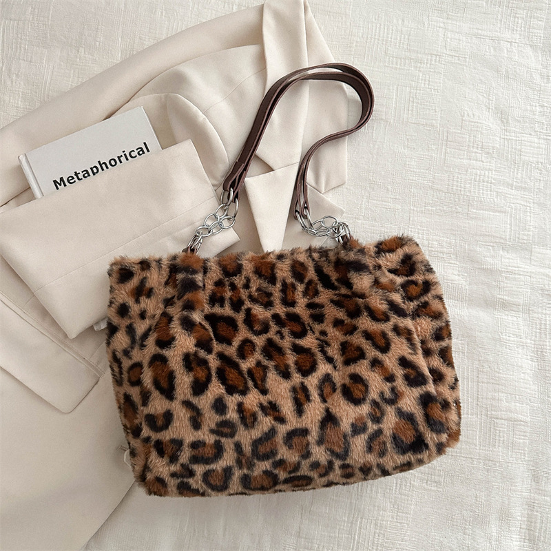 Simple Large Capacity Bag Fashion Leopard Print Plush Tote Bag Atmospheric Furry Shoulder Bag Women's Bag