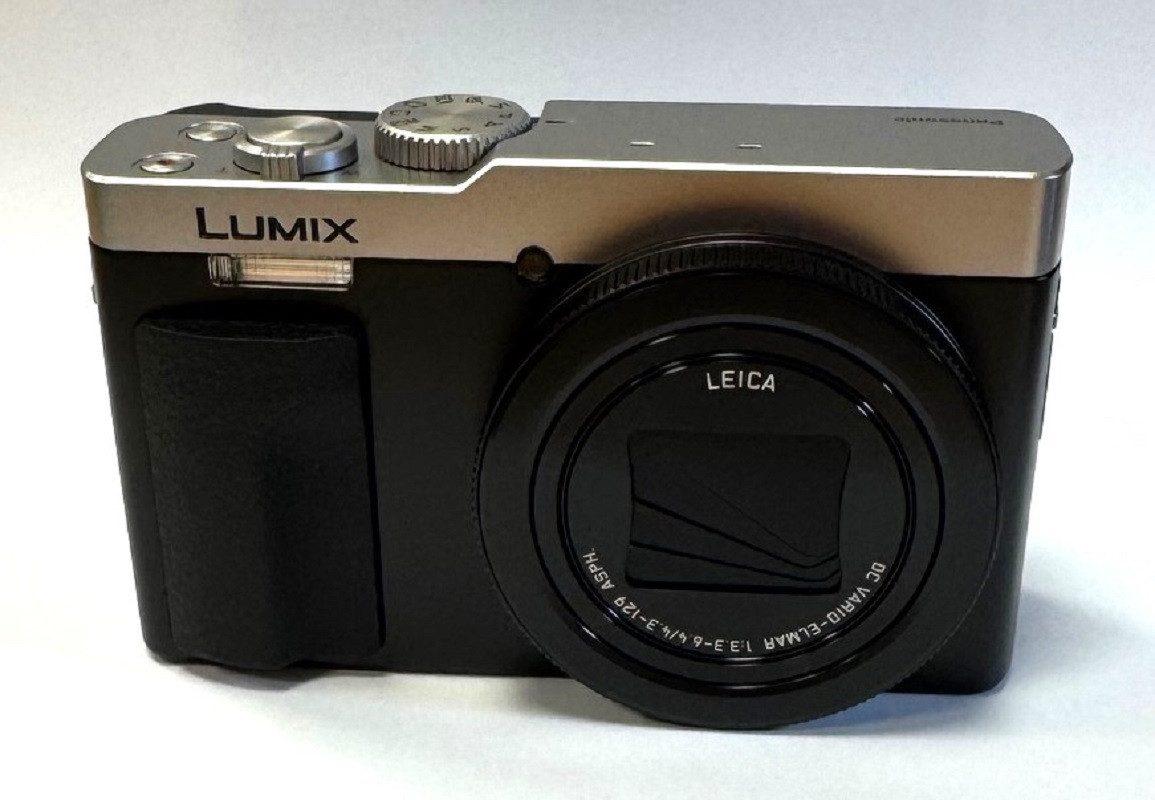 Panasonic DC-TZ99 silber Digitalkamera Kompaktkamera