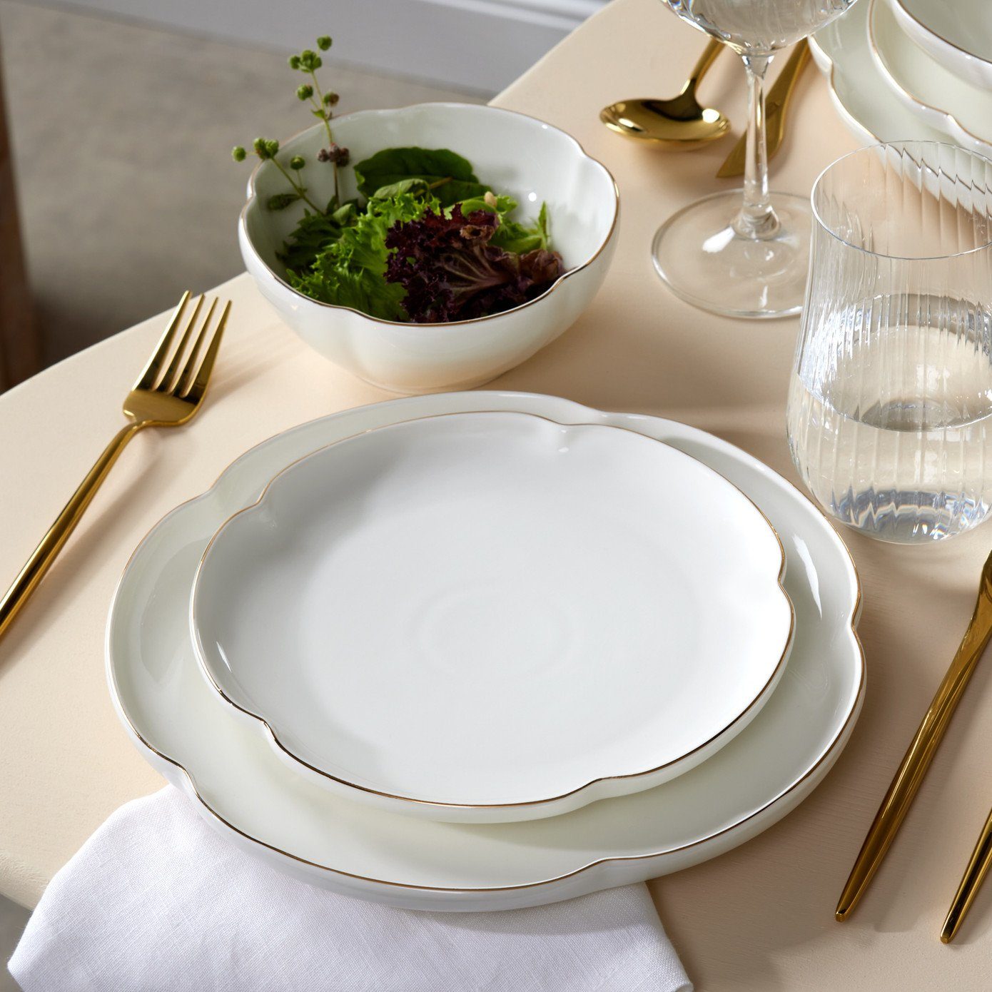 Karaca Geschirr-Set Flora Porzellan Geschirrset, 6