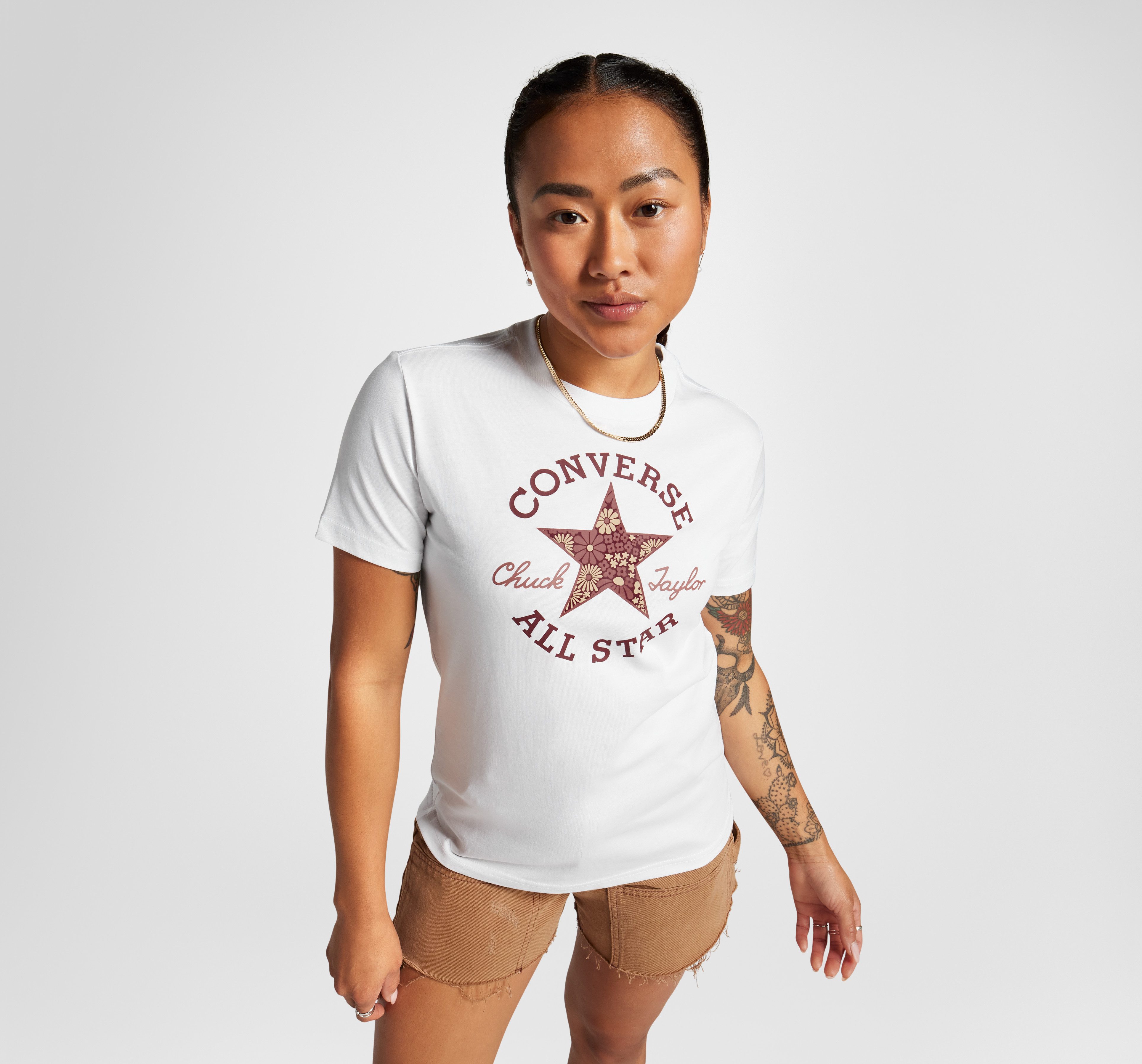 Converse T-Shirt WOMEN'S CONVERSE FLORAL PATCH