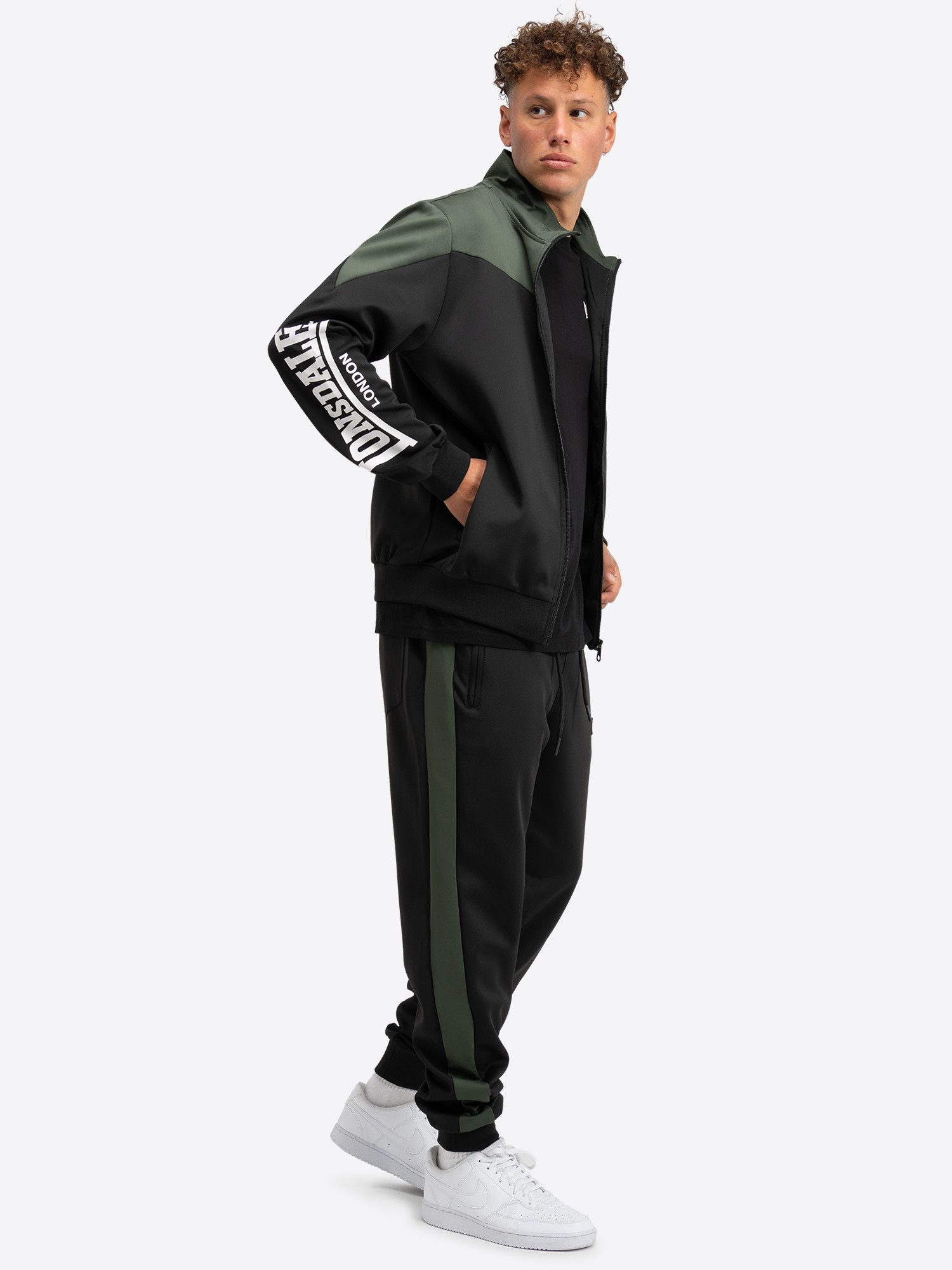 Lonsdale Trainingsanzug TRAININGSANZUG NORMALE PASSFORM CAUNTON