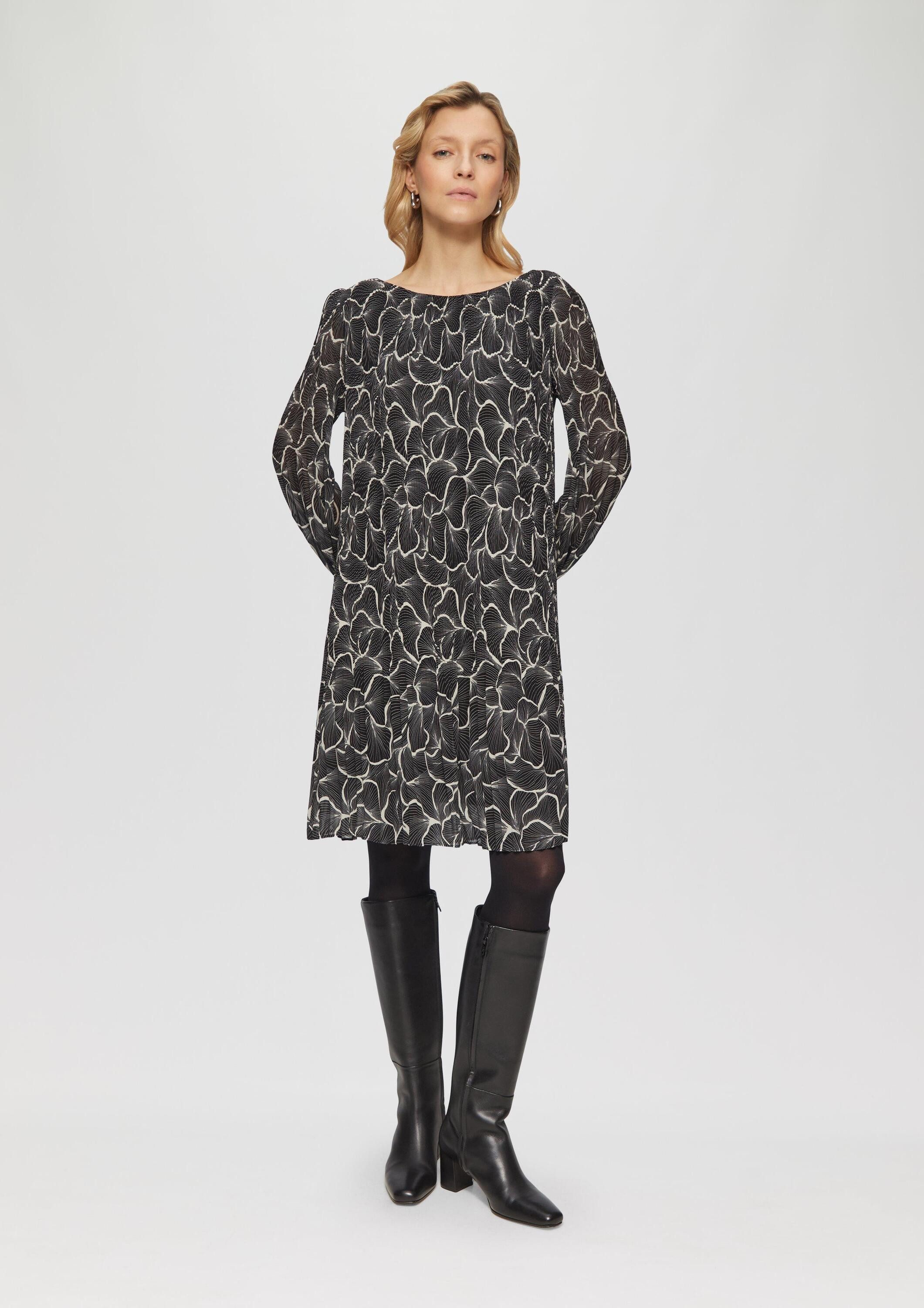 s.Oliver Minikleid Kleid Plissiertes Kleid aus