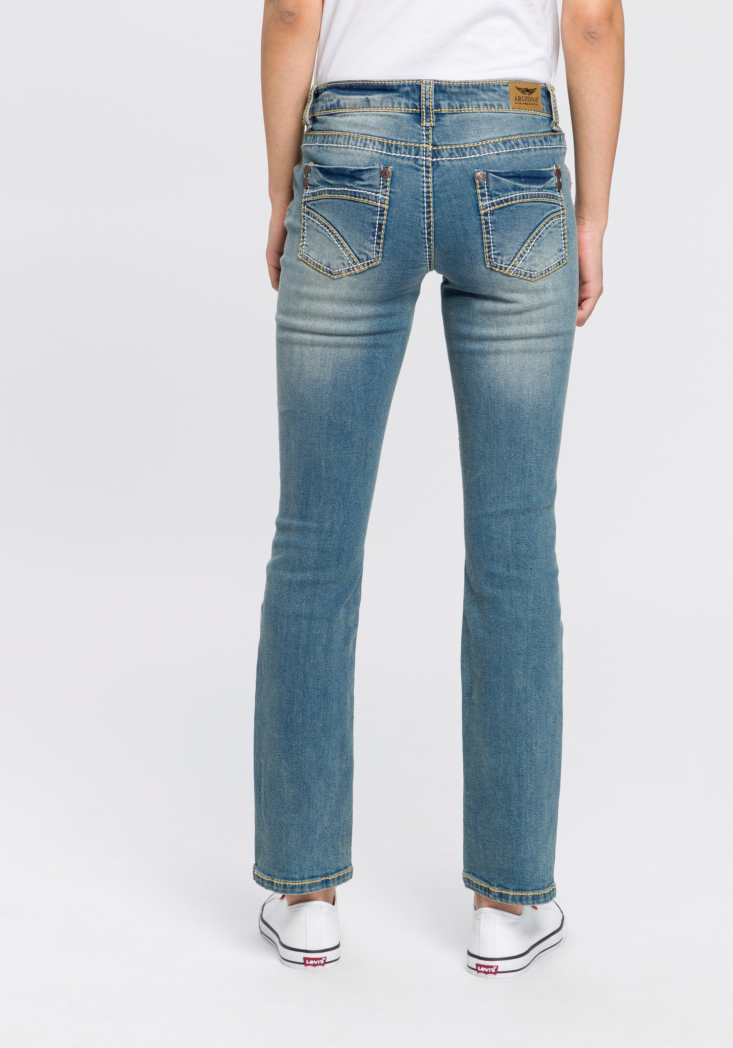 Arizona Gerade Jeans Kontrastnähte niedrige Leibhöhe,