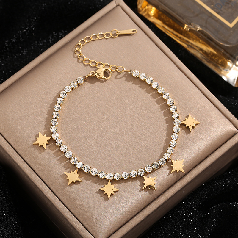 Women's Bracelets Exaggerated Fashion Full Diamond Star Lock Glossy Eight Pointed Star Pendant Titanium Steel Bracelet Female