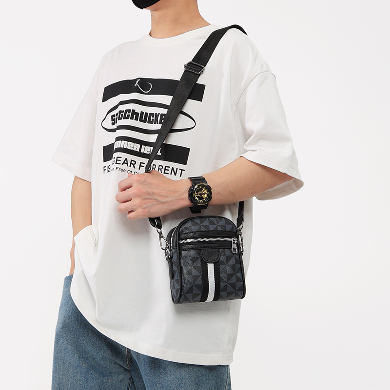 Men's Bag Messenger Bag Vertical Style Fashion Mobile Phone Bag Mini Small Shoulder Bag Street Fashion Bag