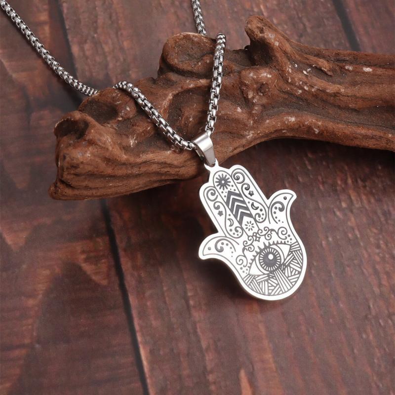 Muslim Moon Goddess Fatima Right Hand Pendant Evil Eye Mary Hand Stainless Steel Necklace Male Talisman Jewelry