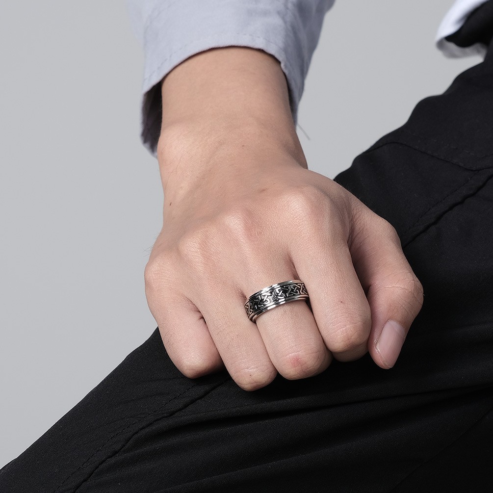 Celtic knot stainless steel rotating ring ring to relieve anxiety wedding engagement couple ring