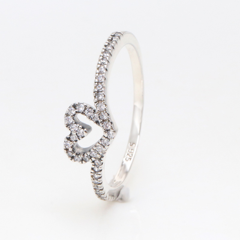 New White Copper Ring Shining Love Bone Ring Heart Shaped Hollow Ring Female Fashion Fresh