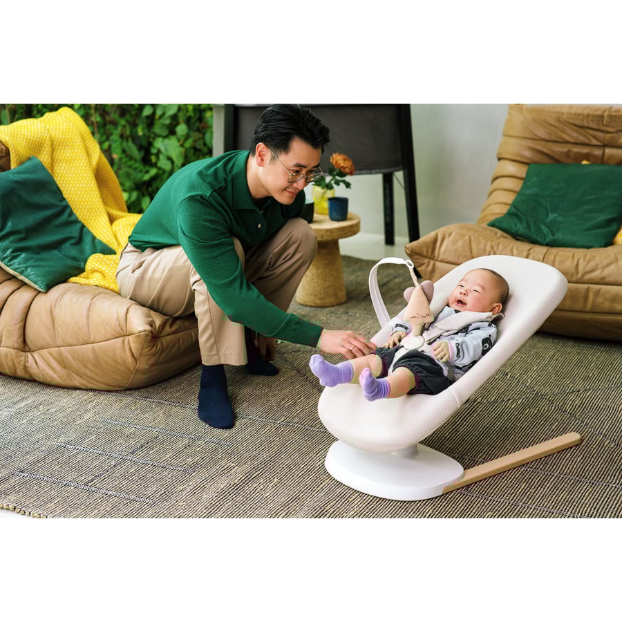 STOKKE® YOGA™ Babywippe light sand