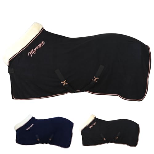 Marengos - Abschwitzdecke Modern Rosé | Fleecedecke mit Kreuzgurten, Frontverschnallung, Schweifkordel & roségoldenen Verzierungen | atmungsaktive Pferdedecke | Pferde Zubehör in Schwarz | 145 cm