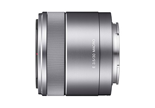 Sony SEL30M35 – 30mm F3.5 Makro-Festbrennweite (APS-C, E-Mount, kompakt & detailstark, ideal für Nahaufnahmen, kompatibel mit Sony ZV-E10, A6400 & A6700, silber)