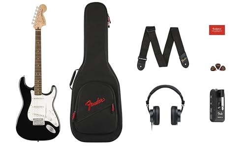 Squier by Fender Affinity Series™ Stratocaster® E-Gitarre & Mustang™ Micro Pack in Schwarz. Inklusive Gigbag, Gurt, Kopfhörer, Plektren und einem kostenlosen 3-Monats-Abonnement für Fender Play