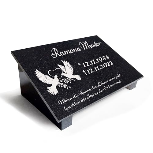 Grabstein aus Granit mit Personalisierung, poliert, gefaste Kanten. Geeignet als Urnengrabstein | Grabplatte | Gedenktafel | Urnenliegestein. Optional mit Stützen ND4 (40x30cm mit Stützen)