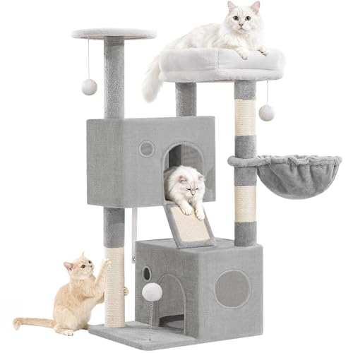 Fobyfurny Kratzbaum Klein, 108 cm Katzenbaum, Katzenkratzbaum mit Sisal-Kratzsäulen, Kratzbrett, 2 Gemütlichen Katzenhöhlen, 2 Plattformen, Katzenkorb, Pompons, Hellgrau FPMS003FG1