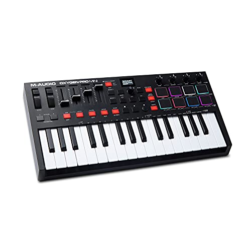 M-AUDIO Oxygen Pro Mini 32-Tasten-USB-MIDI-Keyboard-Controller für MacOS und WinOS, mit Beat-Pads, zuweisbaren Knöpfen und Fadern und Native Instruments Sound Pack (NKS Integration)