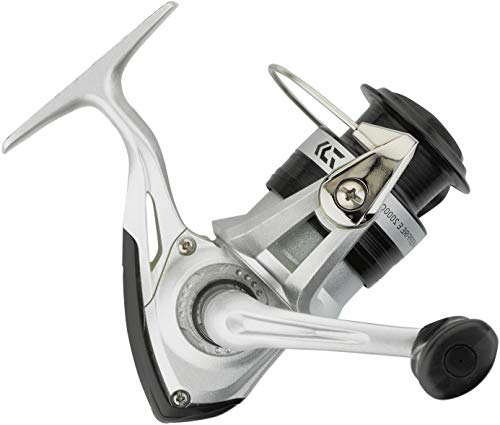 Daiwa Sweepfire EC 2000, Spinnrolle mit Vorderbremse, SWE2000C