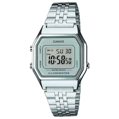 Casio Unisex Quartz Armbanduhr, 28.00mm GehäusegröÃŸe mit LCD digital Zifferblatt und Silber Metallarmband Armband LA680WEA-7EF