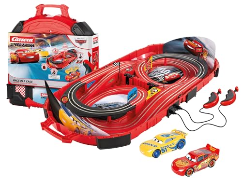 Carrera Speed Arena Disney Pixar Cars I Slotbahn Kinder 1:50 – Mobile Rennbahn im Koffer mit Lightning McQueen & Cruz Ramirez – Rennspaß to go für Zuhause, unterwegs & Kindergeburtstag