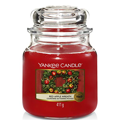 Yankee Candle Duftkerze im Glas (mittelgroß) | Red Apple Wreath | Brenndauer bis zu 75 Stunden