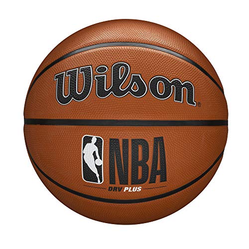 Wilson Basketball NBA DRV PLUS, Outdoor, Gummi, Größe: 5, Braun