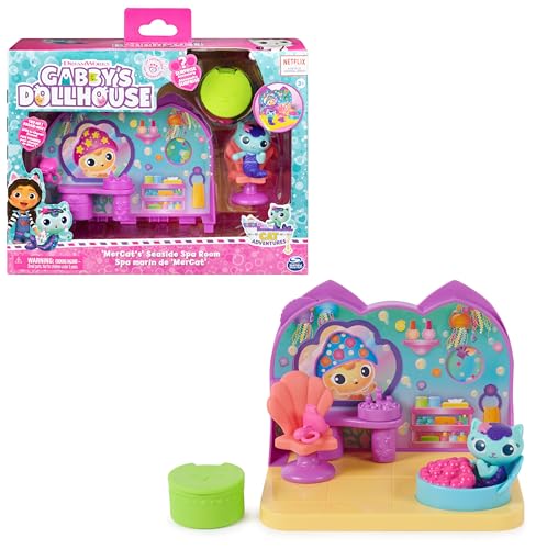 DREAMWORKS GABBY'S DOLLHOUSE - Deluxe Room Spielset,Wellness Raum mit Meerkätzchen (engl. MerCat), Möbelstücken und thematischem Zubehör, ab 3 Jahren