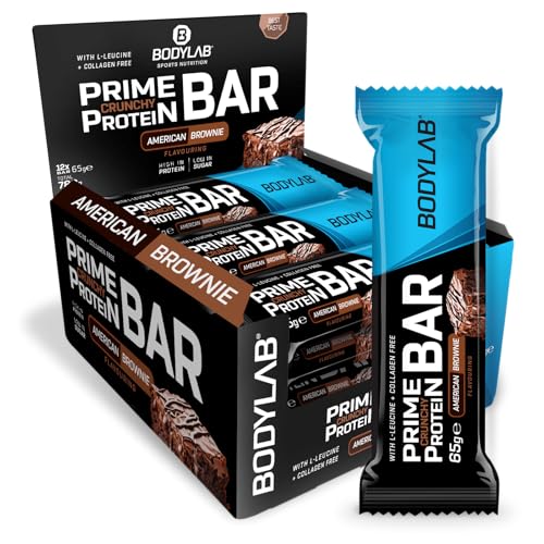 Bodylab24 Prime Crunchy Protein Bar American Brownie 12 x 65g, kollagenfreier Protein-Riegel mit Schokoladenüberzug, enthält 21g Eiweiß und 3g L-Leucin je Riegel