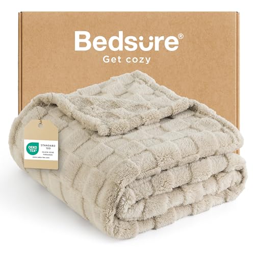 BEDSURE Kuscheldecke Flauschig - Fleecedecke & Wolldecke, Sofadecke, Schachbrettmuster Tagesdecke, Weiche Warme Karierte Decken für Zimmer Deko, Wohn- & Kuscheldecken, Hellbraun, 150 x 200 cm