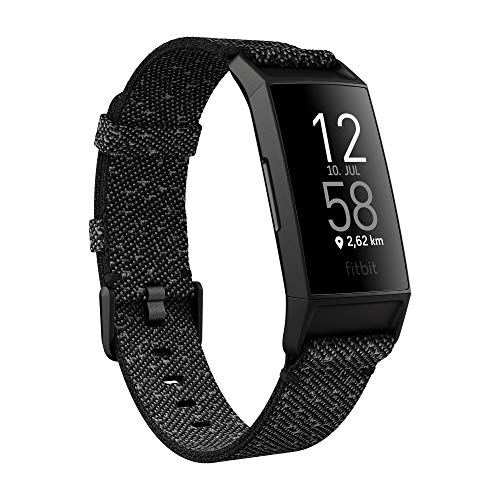 Die Fitbit Charge 4 Special Edition enthält ein elegantes Reflexions-Gewebearmband und ein zusätzliches klassisches Armband in Schwarz für einen flexiblen Look, Granit