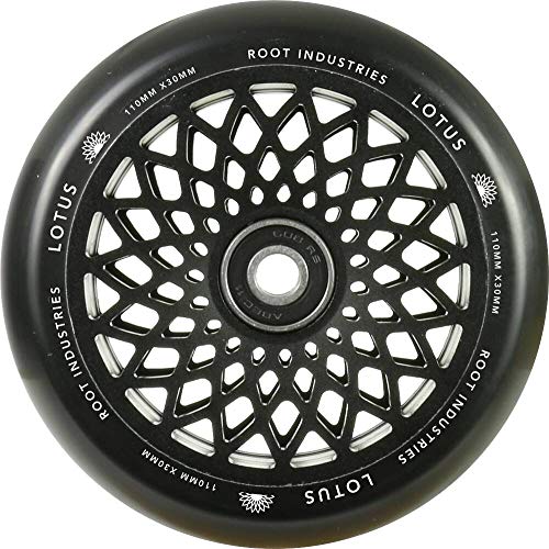 Root Industries Lotus Stunt-Scooter Rolle 110mm + Fantic26 Sticker (Schwarz/Pu Schwarz)