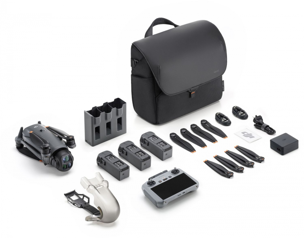 DJI Mavic 4 Pro Fly More Combo (DJI RC 2)