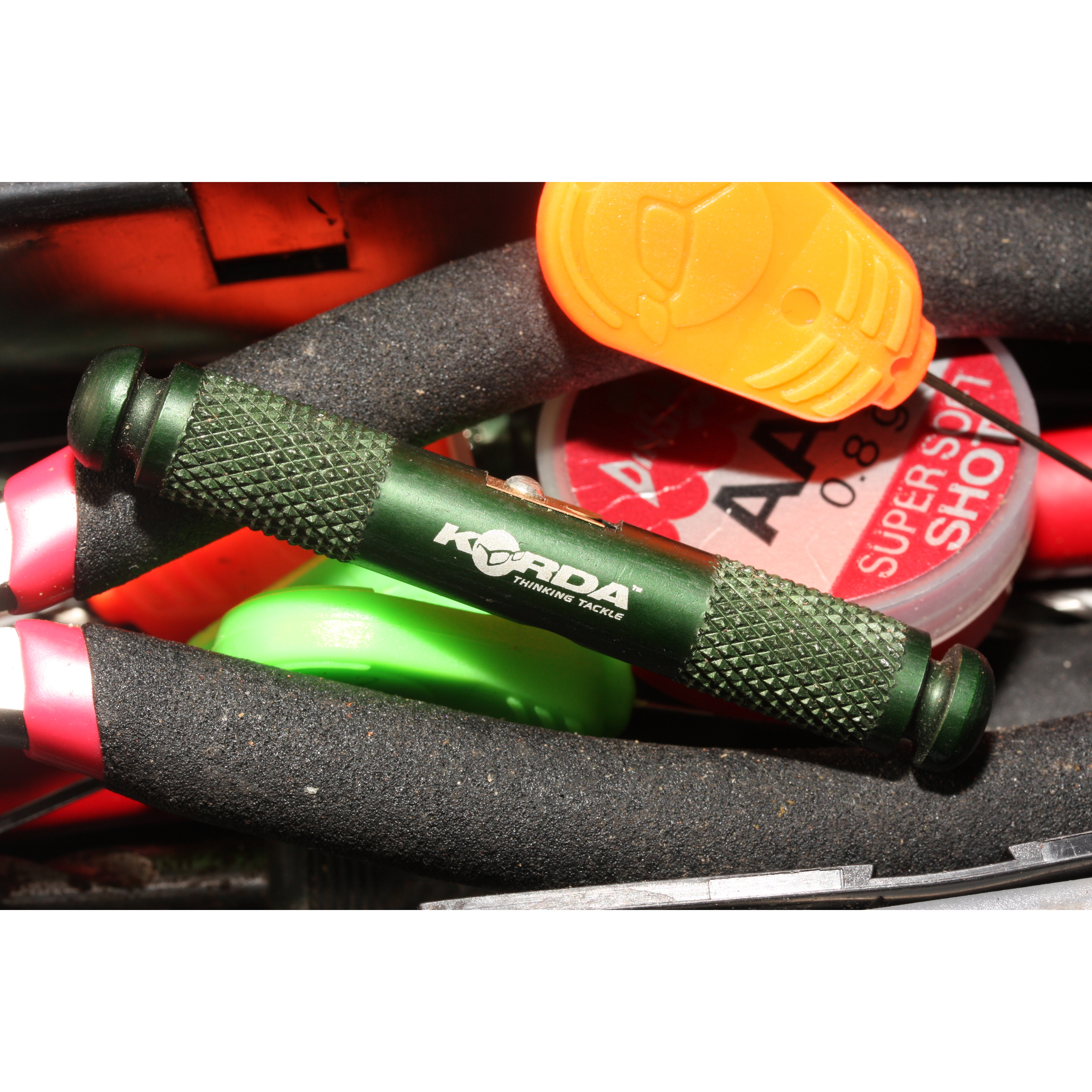 Gekrümmter Schnurentferner für Karpfen korda Strippa Tool