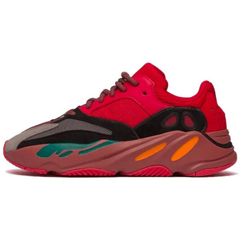 Yeezy Sneaker 700 Hi-Res Red