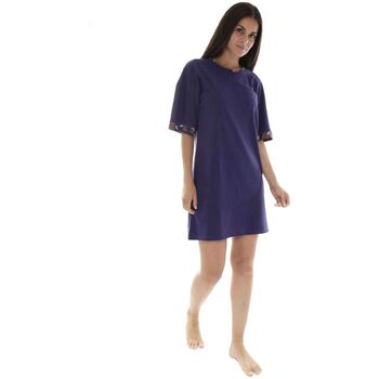 Christian Cane Pyjamas/ Nachthemden E NICOLETTE