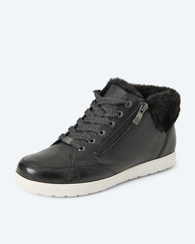 Sneaker mit Warmfutter