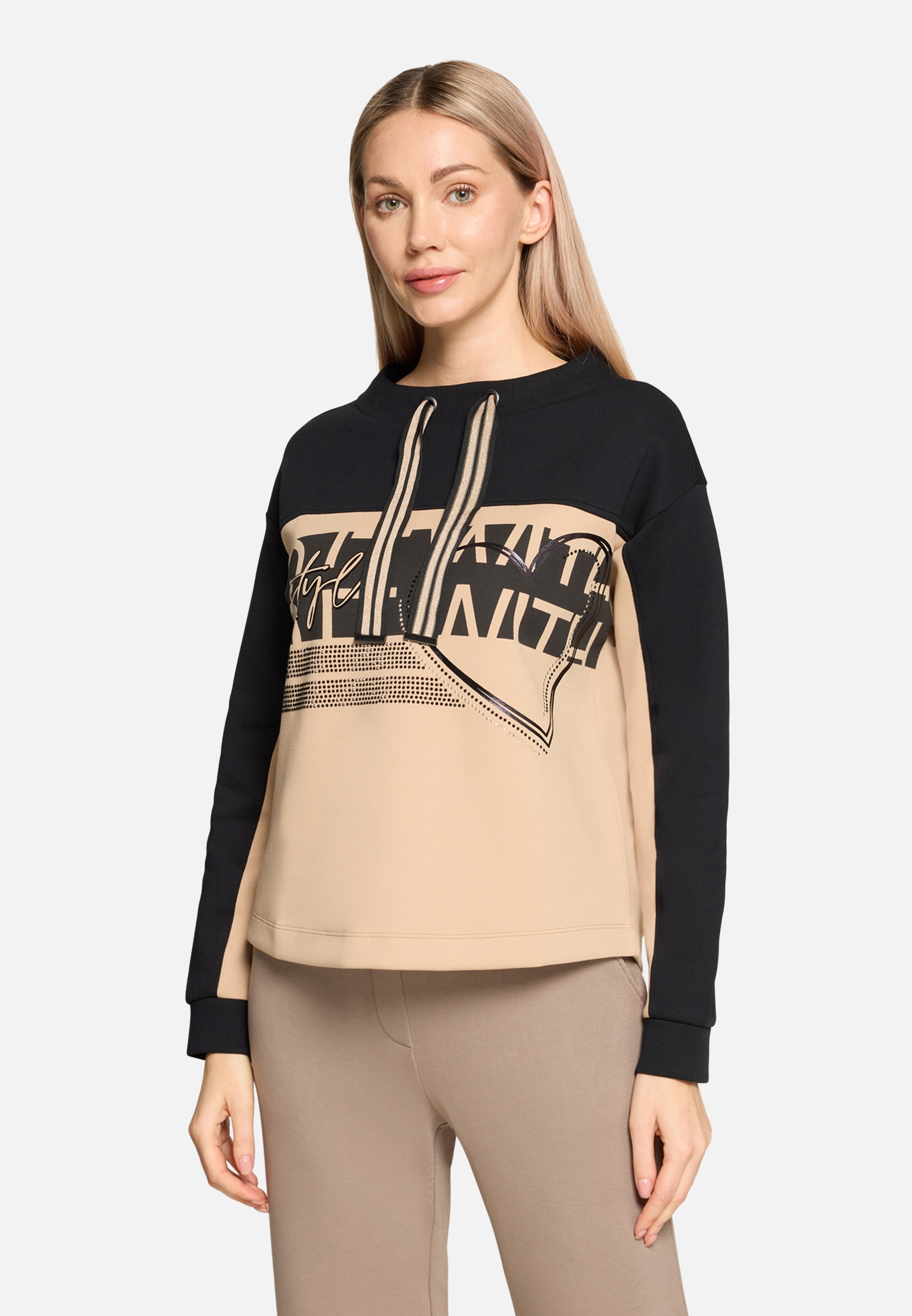 Sweatshirt mit Stehkragen