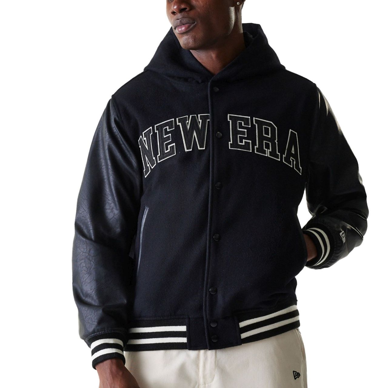 New Era Varsity College Hooded Jacke - BRAND PATCHES