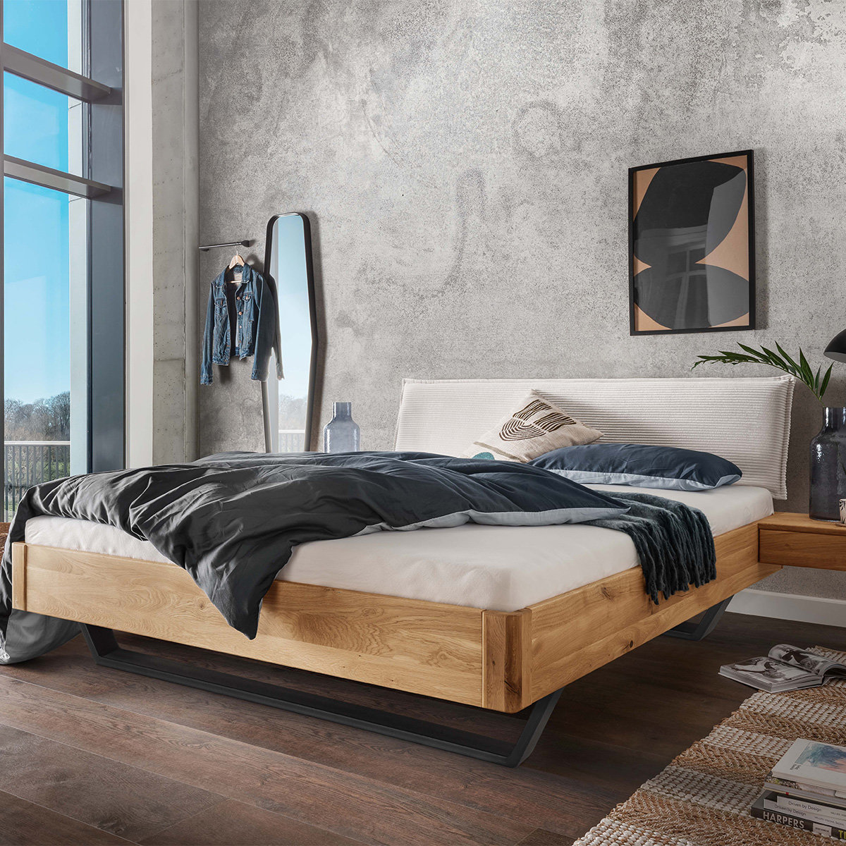 TPT Schwebebett 12 200x200 cm mit zwei Nachtkonsolen