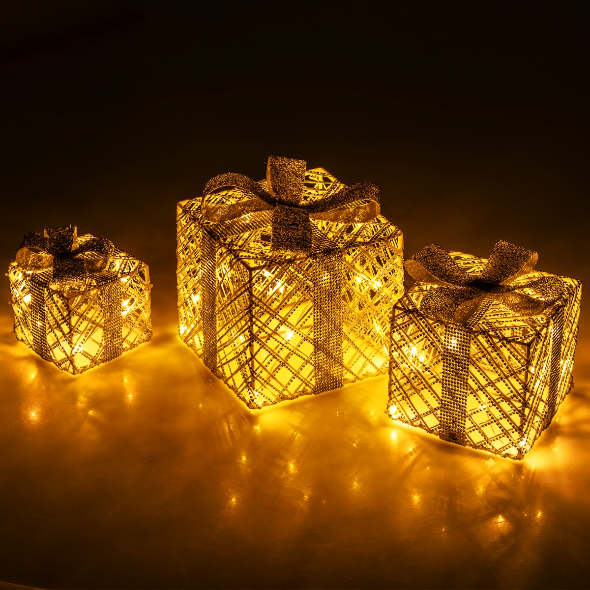 3er Set LED Geschenkboxen mit 48 Warmweißen LED Lichtern & Abnehmbare Schleifen