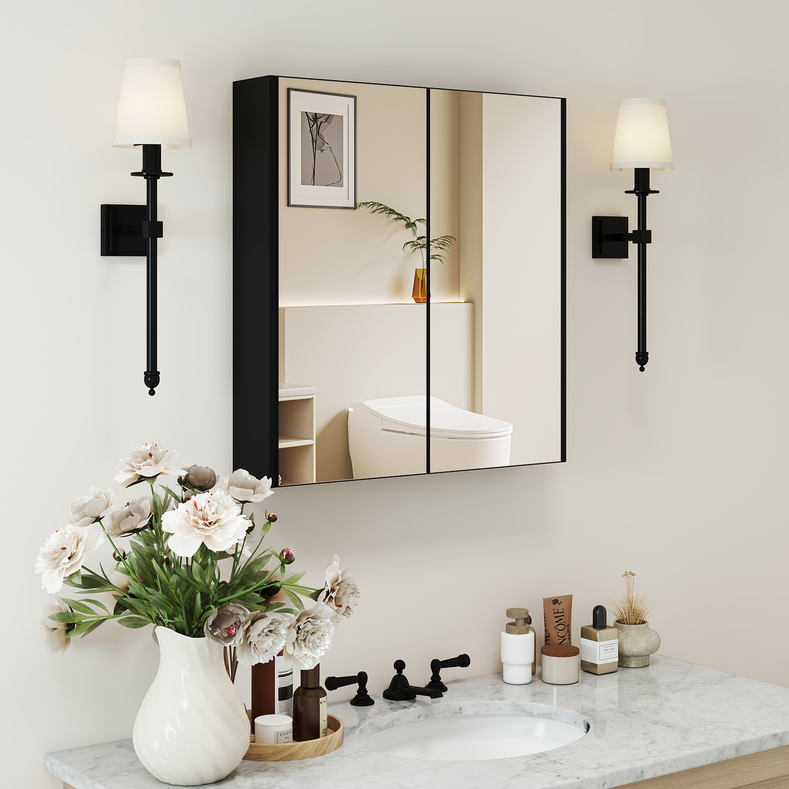 Medizinschrank mit Spiegel 62 x 65 cm großer Wandschrank mit 2 verspiegelten Türen und verstellbarem Regal Schwarz