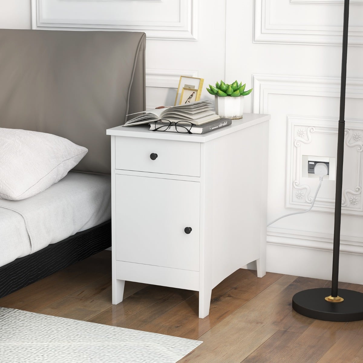 Nachttisch mit USB-Anschlüssen & Steckdosen & Zeitschriftenständer Beistelltisch Ablagetisch Weiß