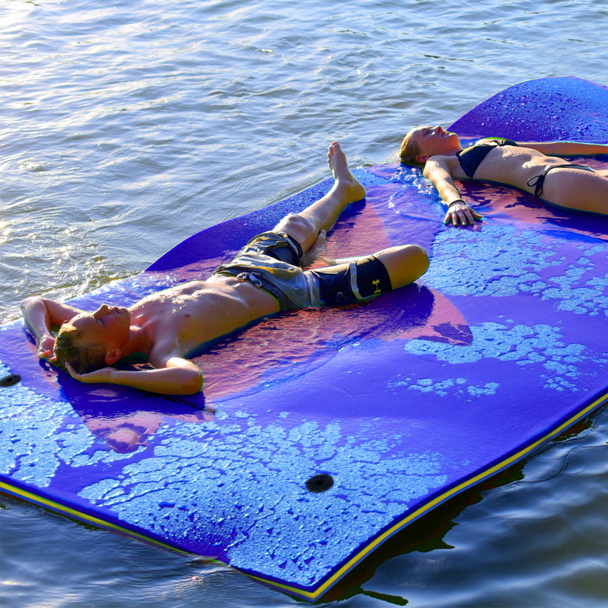 Schwimmender Teppich Schwimmmatte Wasserliege 270 x 180 x 3,5 cm Gelb/Blau-Blau