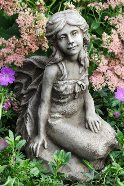 Gartenfigur Fee 'MELINDA', Steinguss © by Fiona Scott - Original von Vidroflor