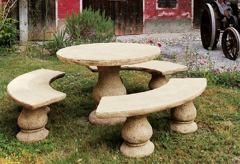 Tisch mit Bänken im Set 'Pamplona' Made in Italy