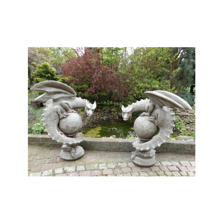 Drache 'ASGORAT UND ARMADES' links und rechts im Set, © by Fiona Scott