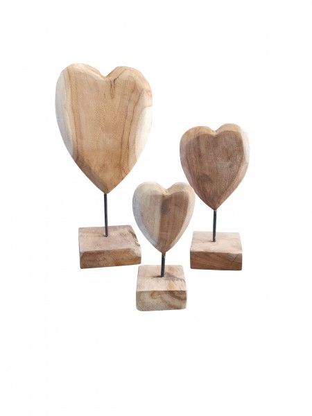 Teakholz Herz H 35 cm auf Sockel