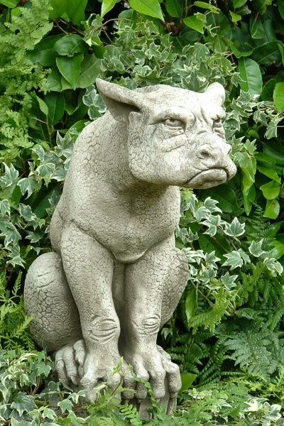 Gartenfigur Gargoyle 'ERNIE', Steinguss, © by Fiona Scott - Original von Vidr...