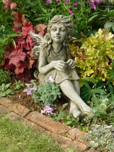 Gartenfigur 'FLEUR', Art-Nouveau Elfe, © by Fiona Scott - Original von Vidroflor