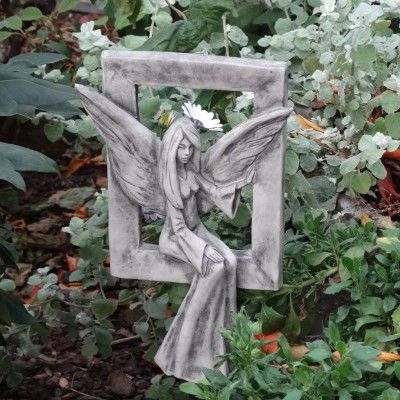 Fensterengel 'Clodagh', Betonguss, für Stab geeignet von Zauberblume