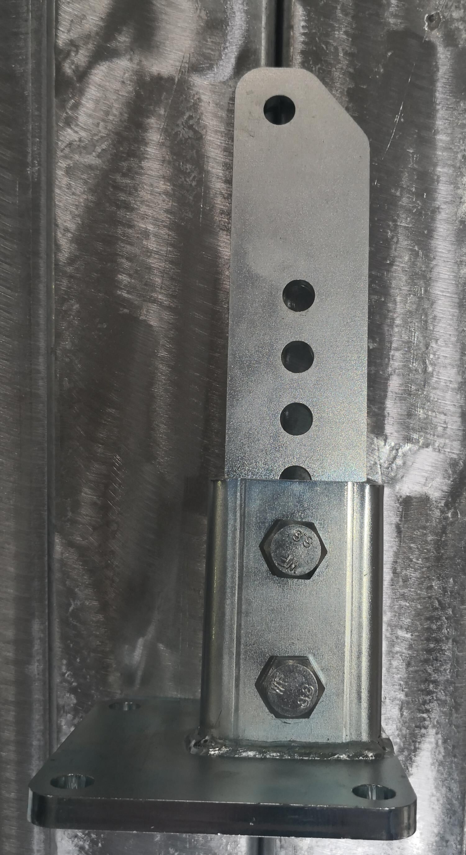 Pfostenbeschlag 60/210 variabel; Links (S10751-00001) für Sommer Torantriebe